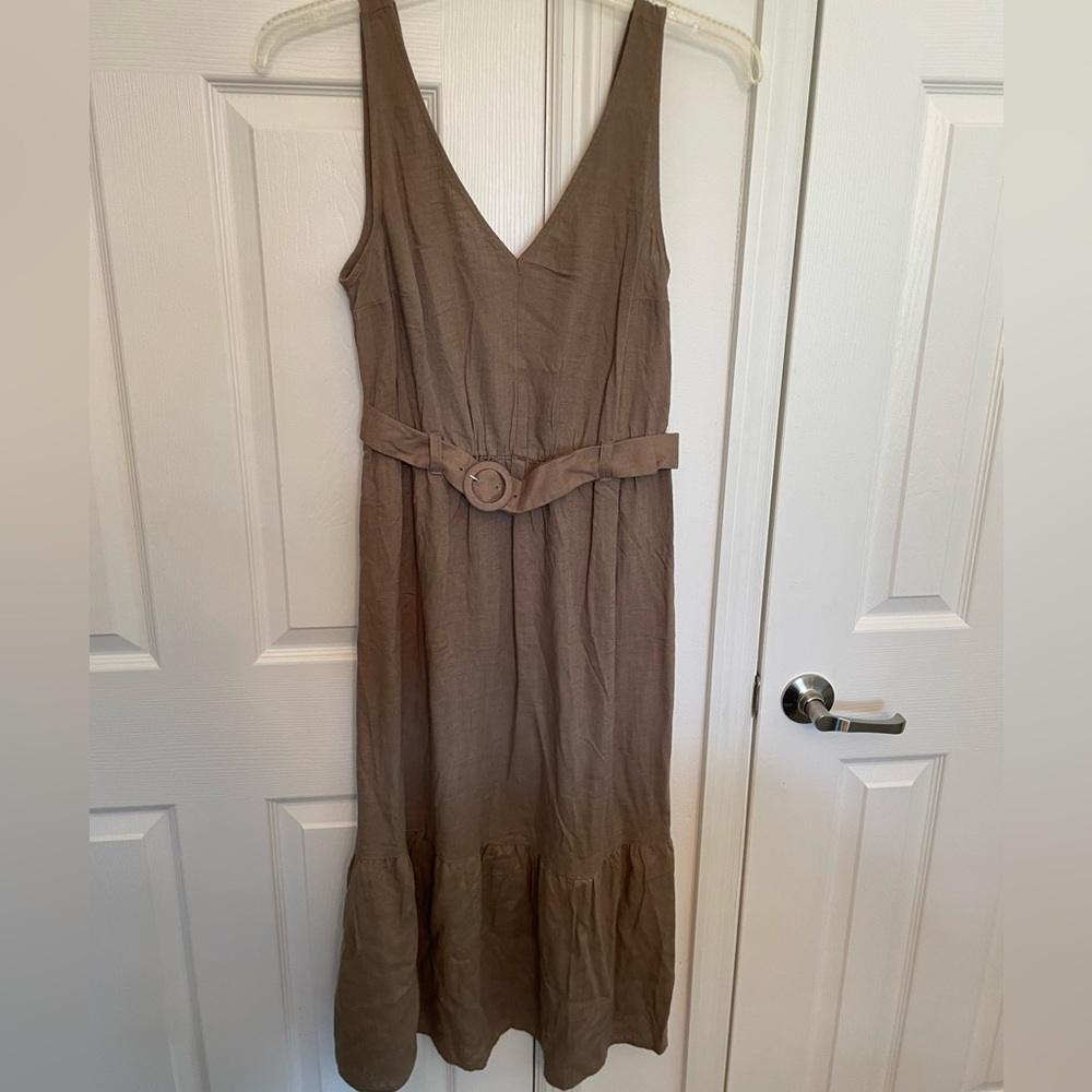 Women’s Nine West sleevless dress NWT size Medium